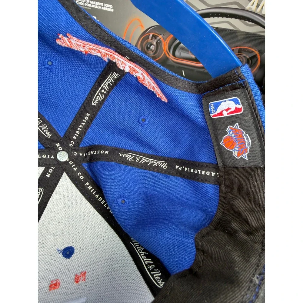 Mitchell & Ness New York Knicks Snapback Hat Blue NBA Basketball Cap Flat Brim